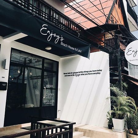 Enjoy'S Beach House & Cafe' Ban Karon Bagian luar foto