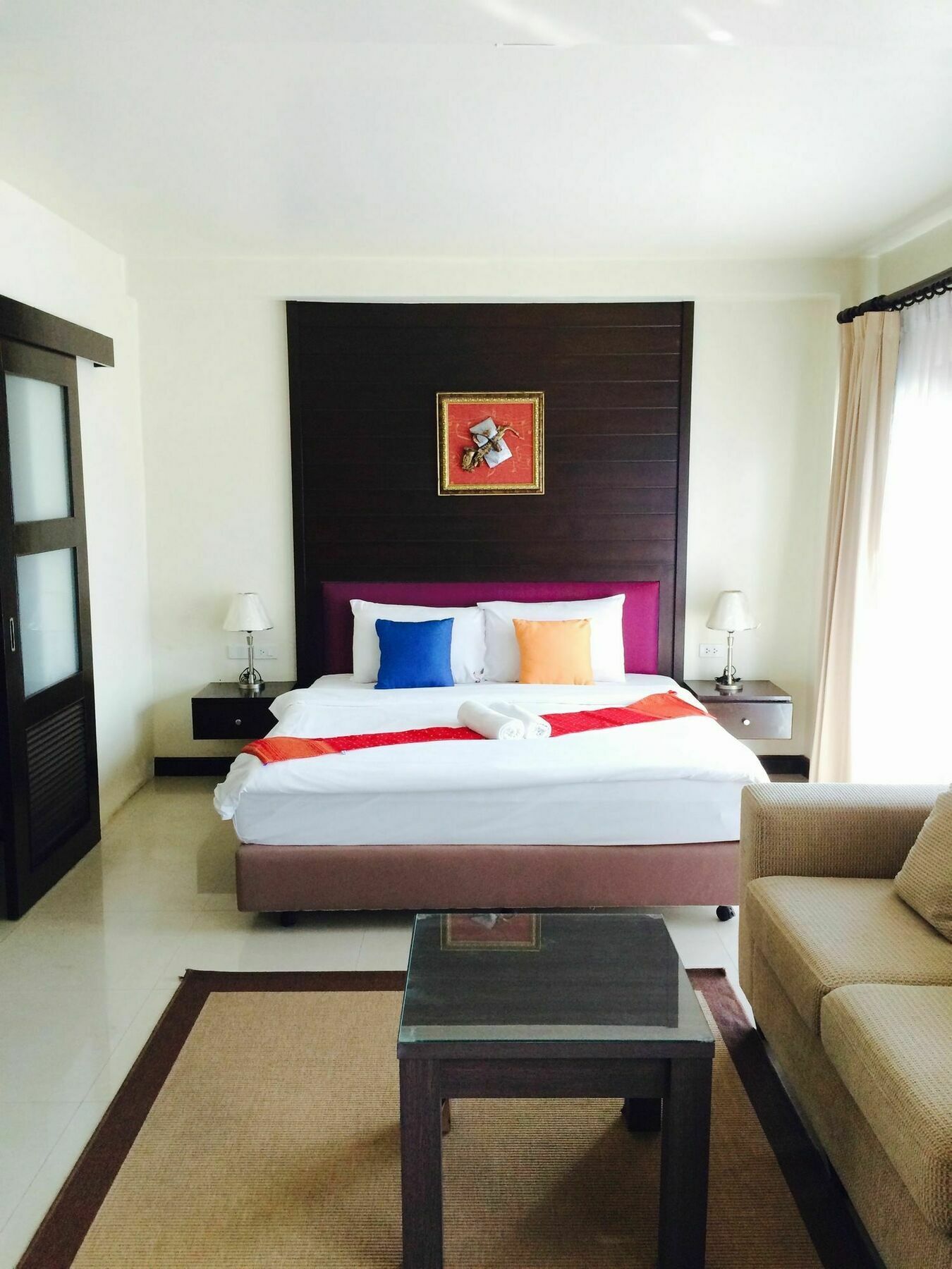 Enjoy'S Beach House & Cafe' Ban Karon Bagian luar foto